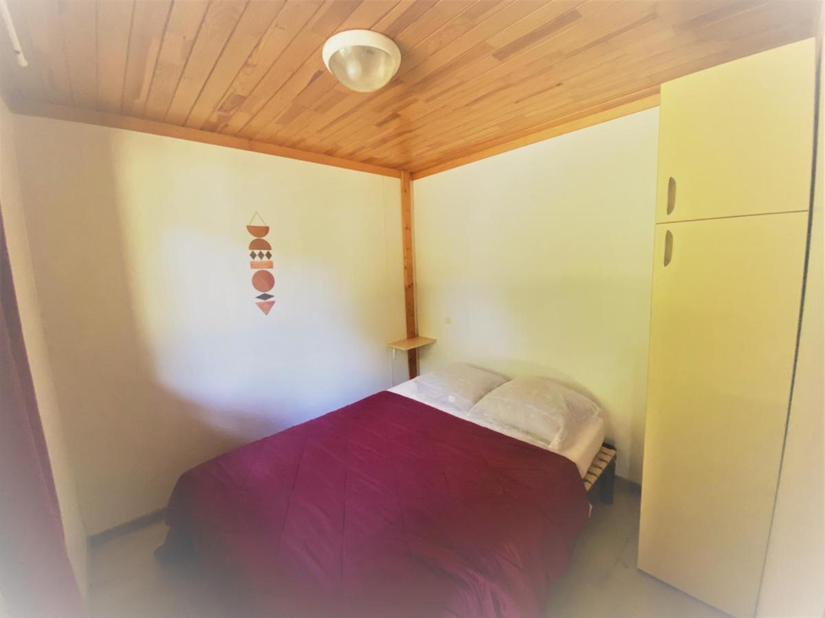 Camping Familial Les Chalets D'Uza Exterior photo